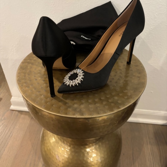 Express Rhinestone Embellished Pumps - Picture 4 of 6